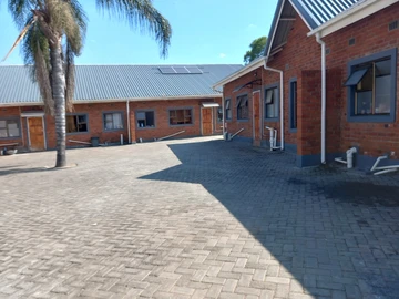 3 Bedroom Garden Flat