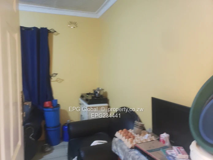 Solid Family house for sale 