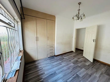 4 Bedroom Garden Flat