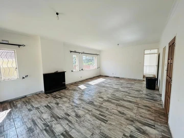 4 Bedroom Garden Flat