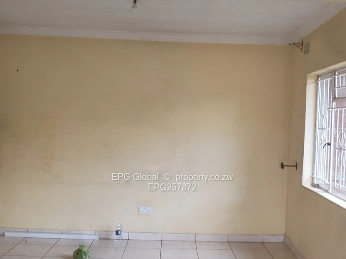 Solid Family house available for letting  