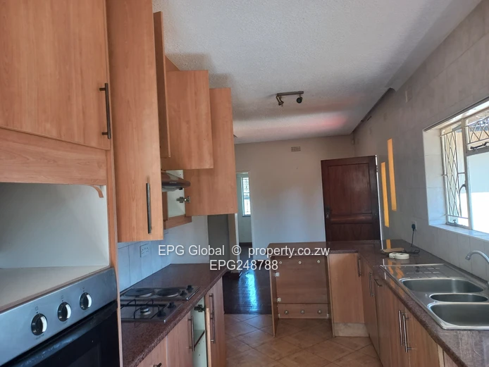 Solid Family house available for letting  
