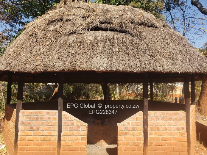 Solid Family House available for letting   