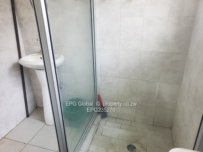 Solid Cluster  house available for letting  