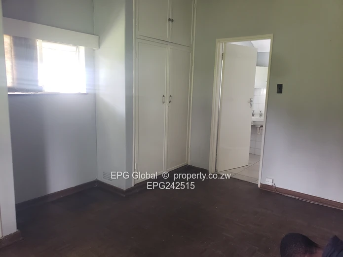 Solid Family house available for letting  