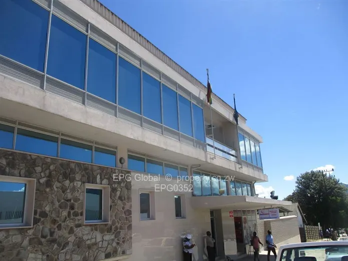 Morden well maintained first floor shop/office to  let in the Central Business District in Mutare   