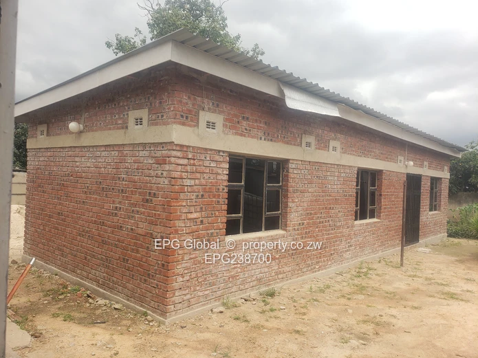 Solid Family house for sale 