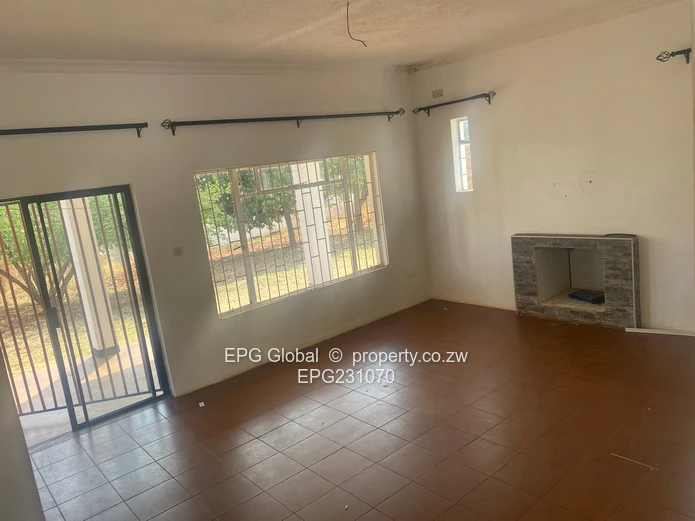 Solid Family house available for letting   (Sole Mandate)