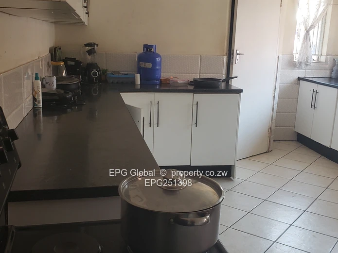Solid Family house for sale 