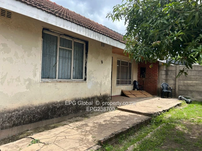 Solid Family house for sale 