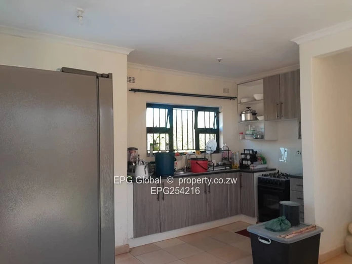 Solid compact clean cottage  available for letting  